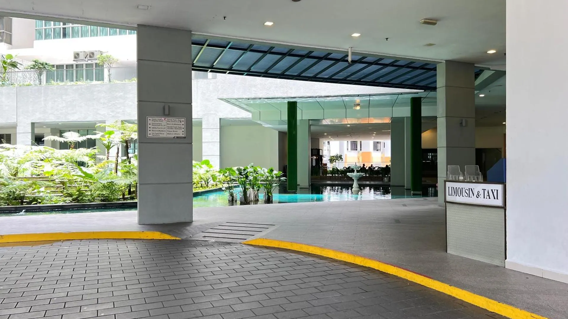 Enjoy Your Stay Regalia View Klcc 吉隆坡 马来西亚