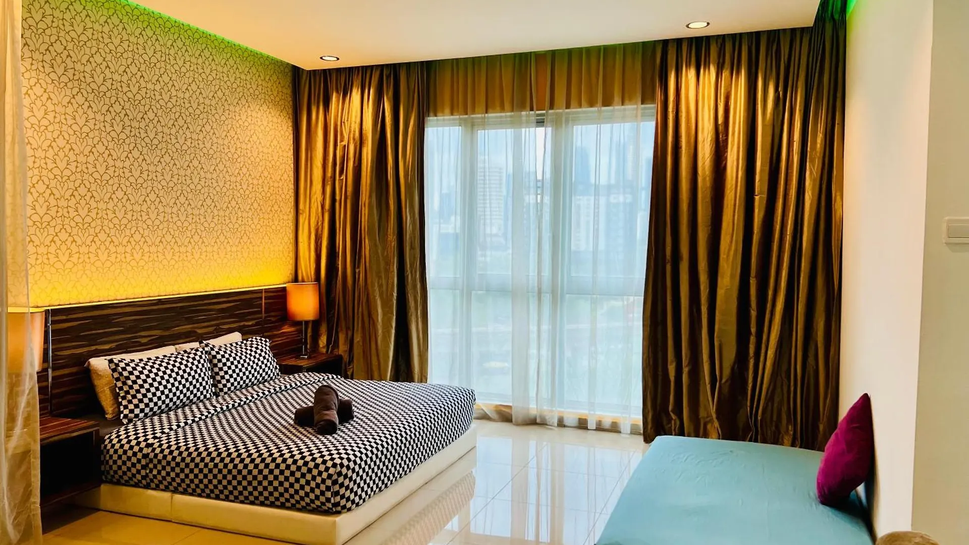 Enjoy Your Stay Regalia View Klcc 吉隆坡
